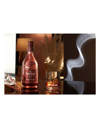 Hennessy V.S.O.P Refik Anadol Limited Edition - Image 3